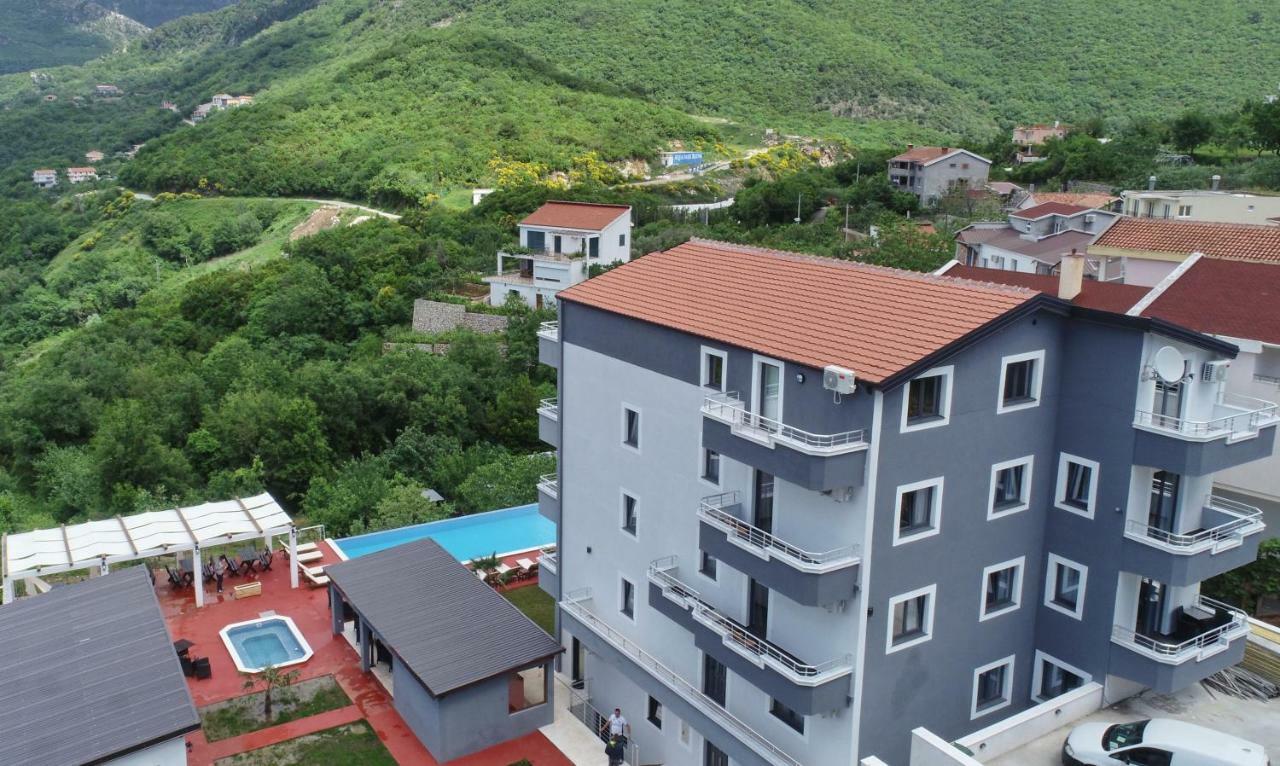Resort Bevilacqua بودفا المظهر الخارجي الصورة
