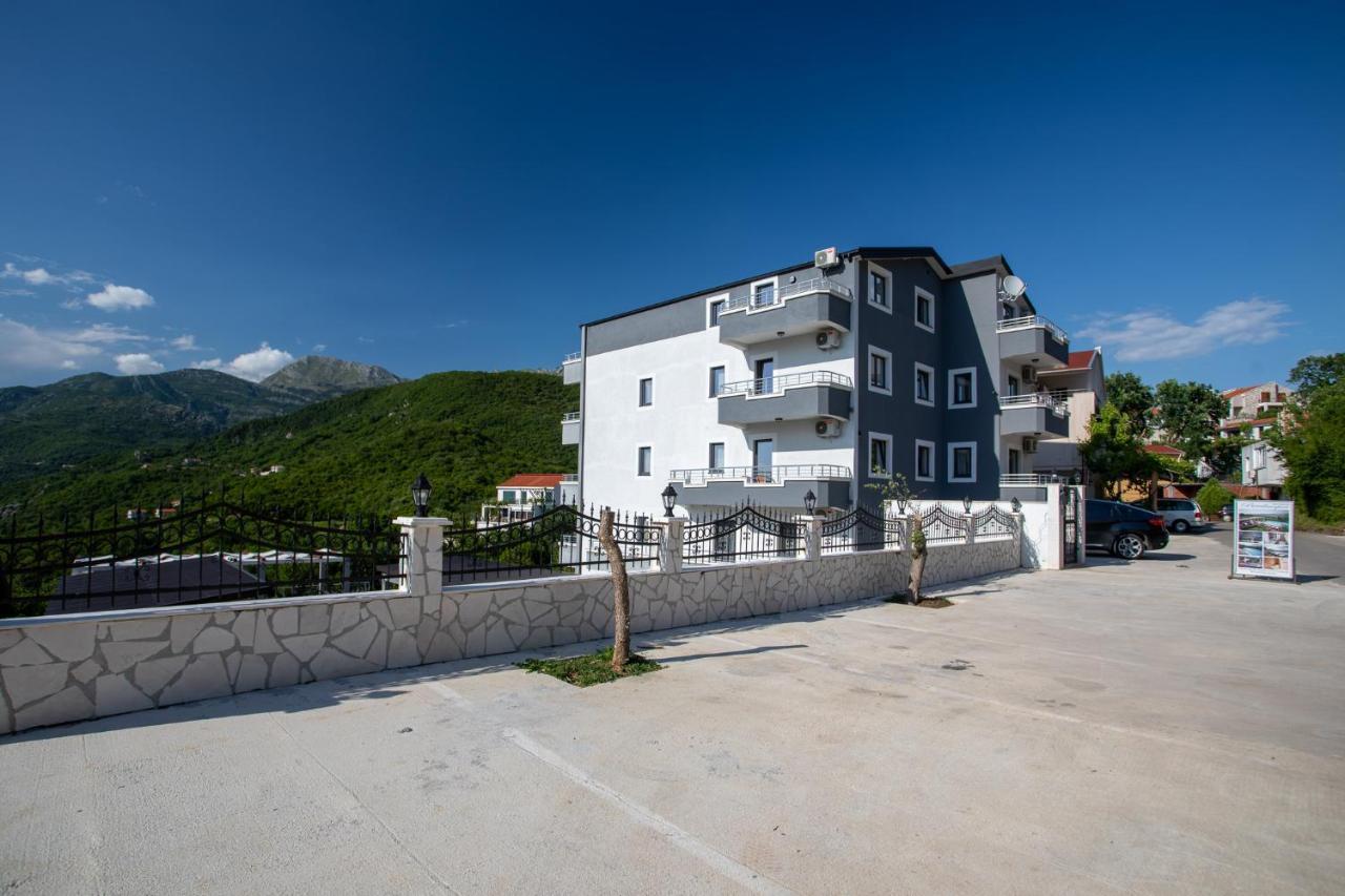Resort Bevilacqua بودفا المظهر الخارجي الصورة